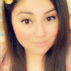 Meet your Posher, Maribel